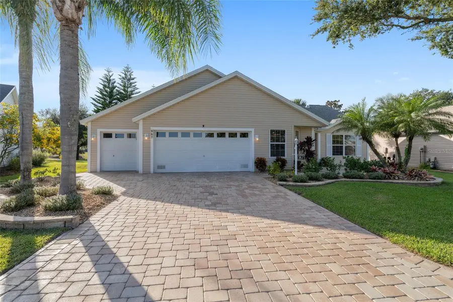 967 Livingston Loop, The Villages, FL 32162 - Image #2