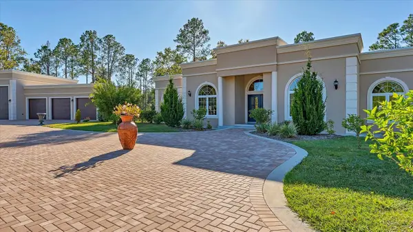 39851 & 39855 Darlington Avenue, LADY LAKE, FL 32159