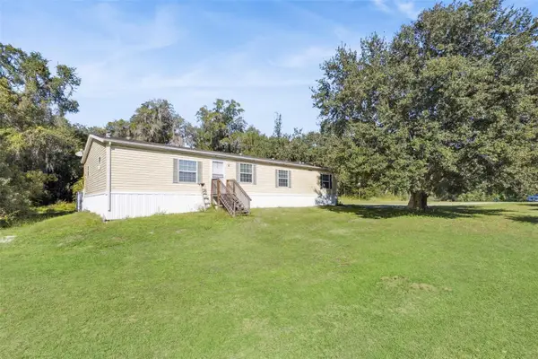 103 Spencer Loop, LADY LAKE, FL 32159