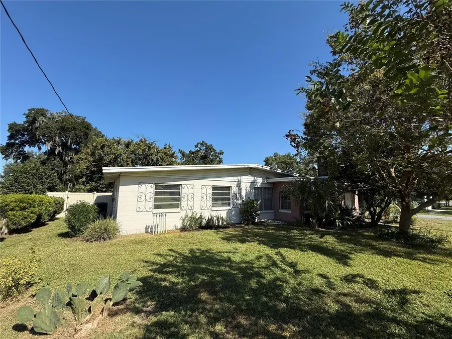 2200 Butler Street, Leesburg, FL 34748 - Image #2