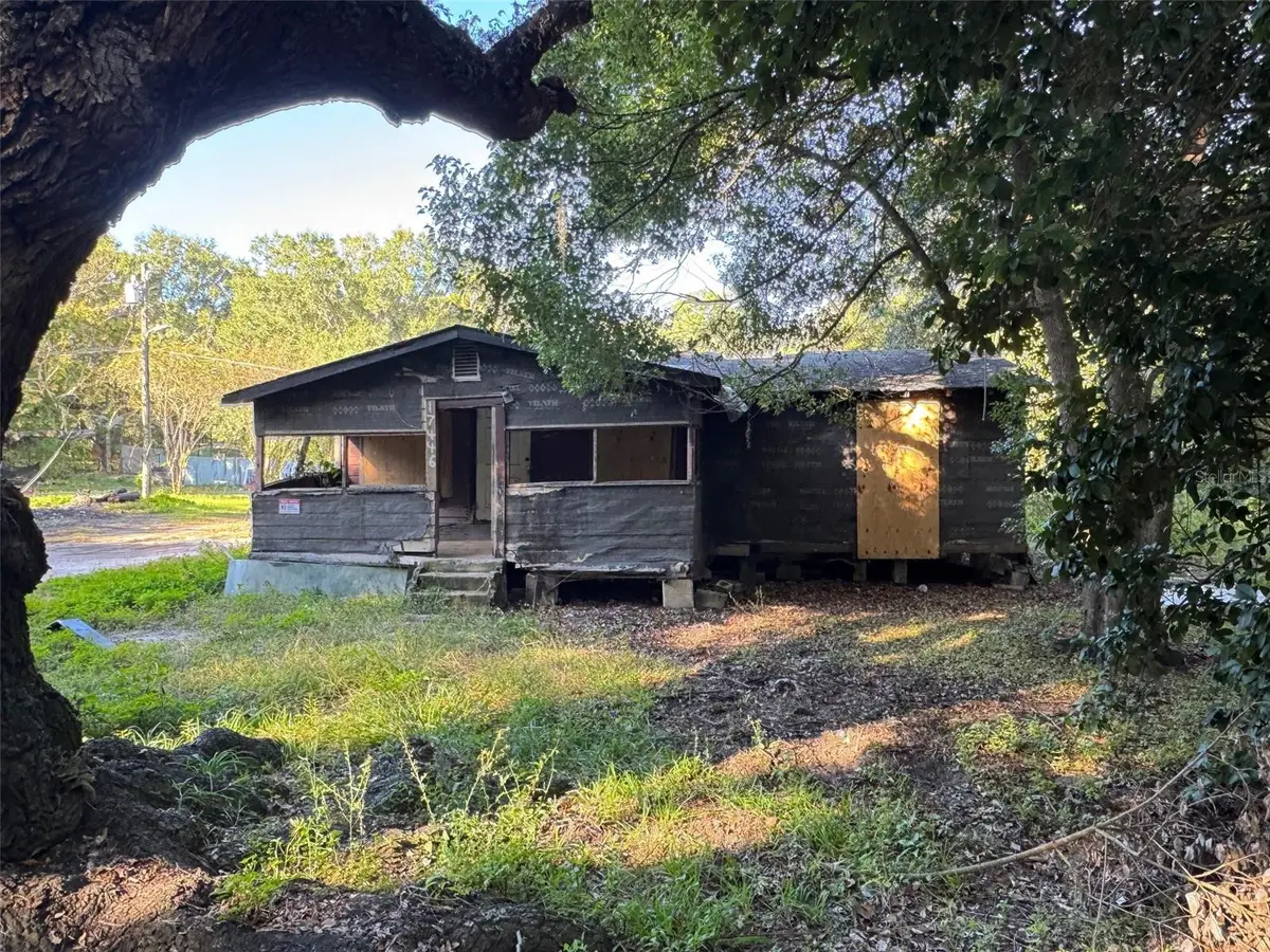 17446 SE 134th Avenue Road, Weirsdale, FL 32195 - Image #1