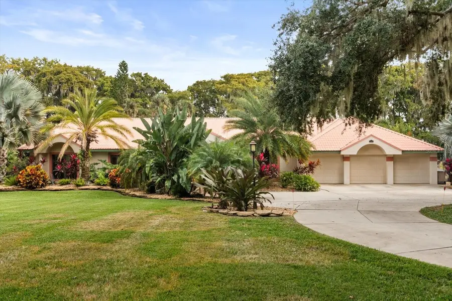 4345 Corley Island Road, Leesburg, FL 34748 - Image #2