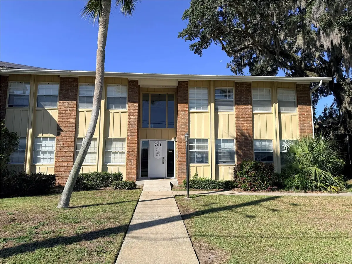 701 Perkins Street #103, Leesburg, FL 34748 - Image #1