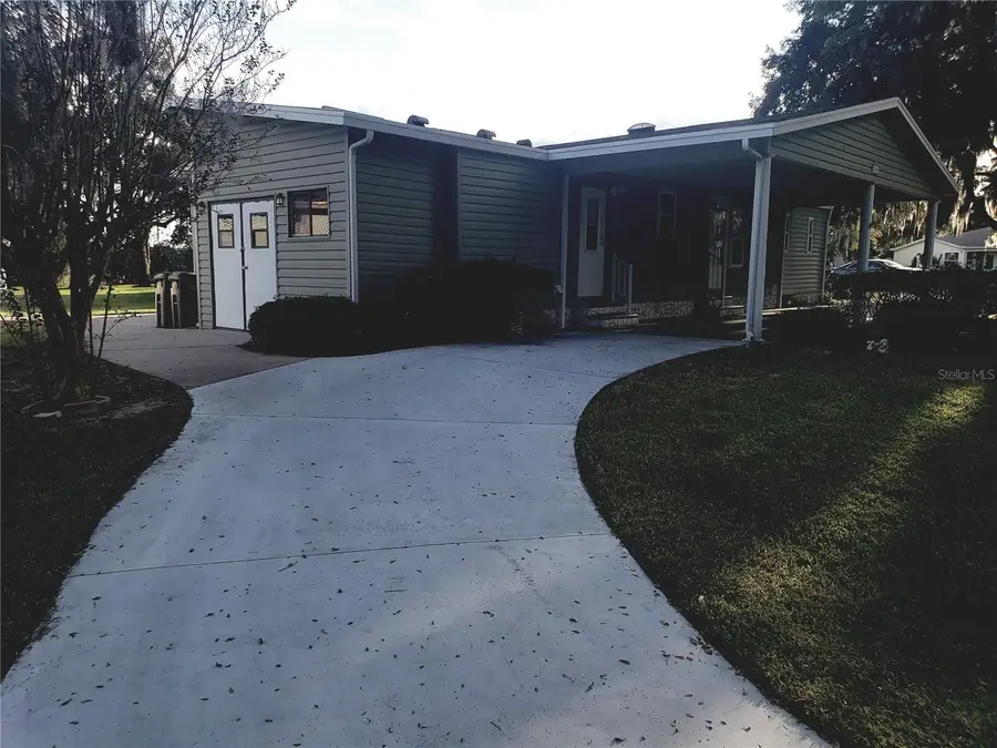 25533 Belle Helene, Leesburg, FL 34748 - Image #2