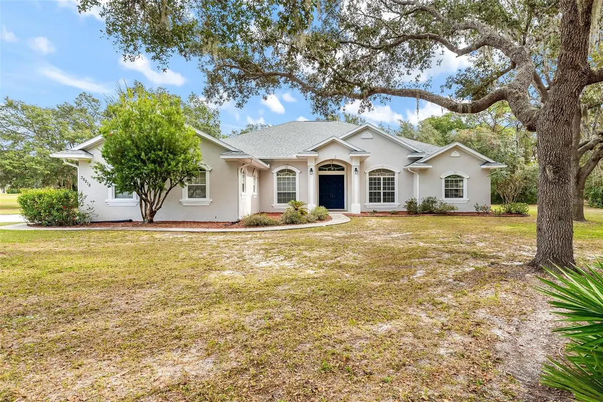 38218 Sabal Way, Umatilla, FL 32784 - Image #1