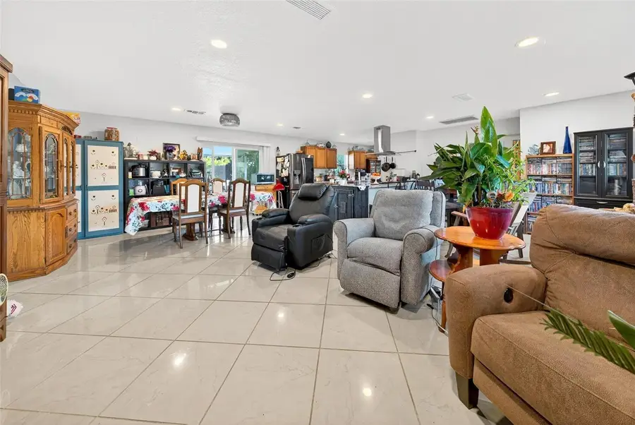 37104 County Road 452, Grand Island, FL 32735 - Image #3