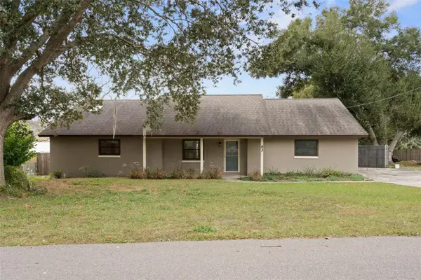 43 Lake Jackson Drive, MASCOTTE, FL 34753