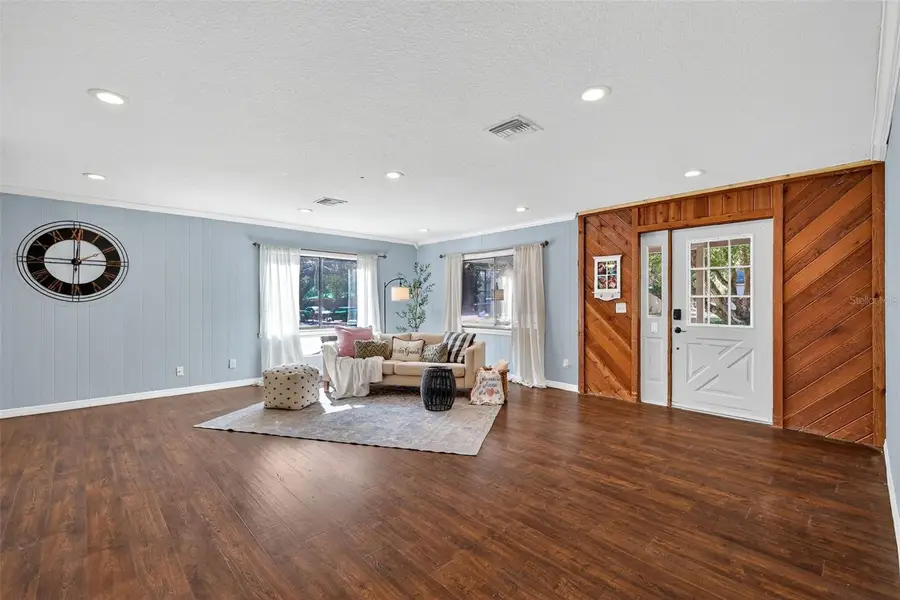 109 N Bloxam Avenue, Minneola, FL 34715 - Image #3