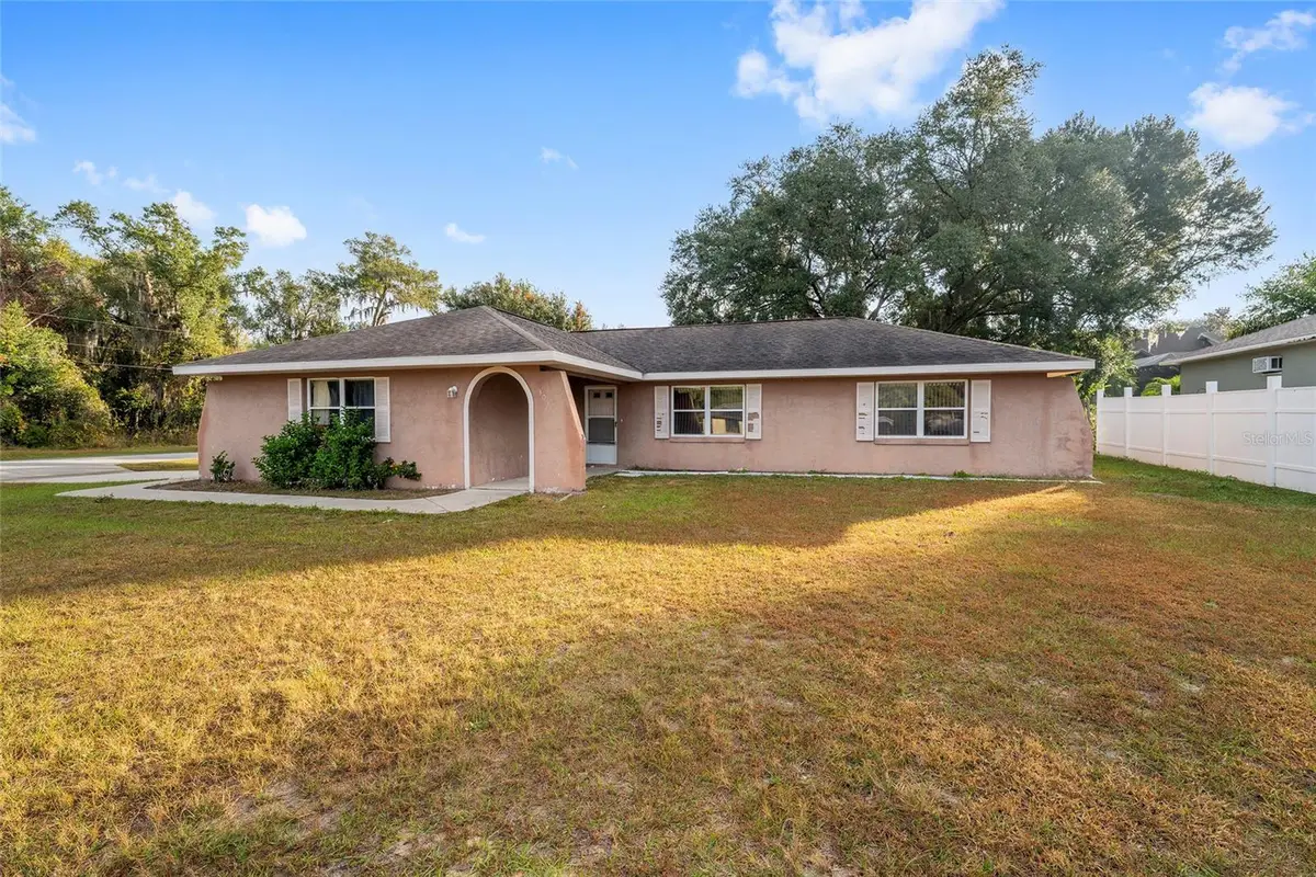 301 Woodland Trail, Lady Lake, FL 32159 - Image #1