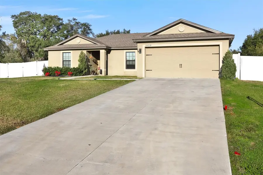 35729 Rose Moss Avenue, Leesburg, FL 34788 - Image #2