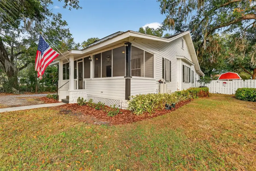 1022 N Donnelly Street, Mount Dora, FL 32757 - Image #2
