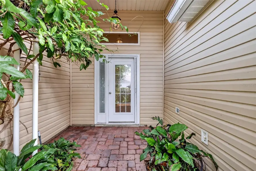 17035 SE 94th Berrien Court, The Villages, FL 32162 - Image #2