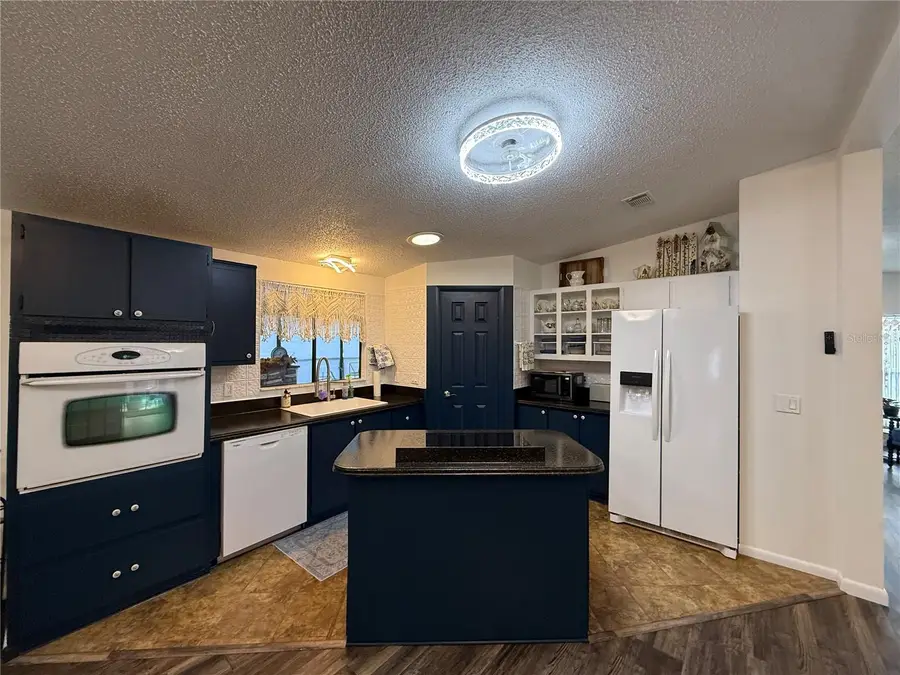 1612 Cog Hill Drive, Lady Lake, FL 32159 - Image #3