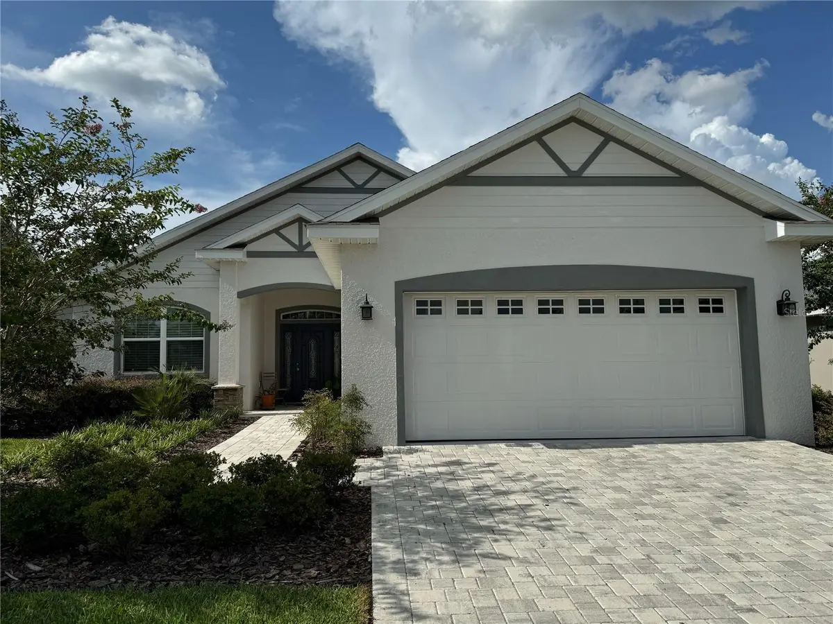 5008 NE 125th Loop, Oxford, FL 34484 - Image #1