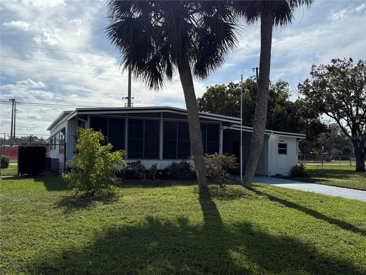 1043 Capella Drive, Tavares, FL 32778 - Image #1