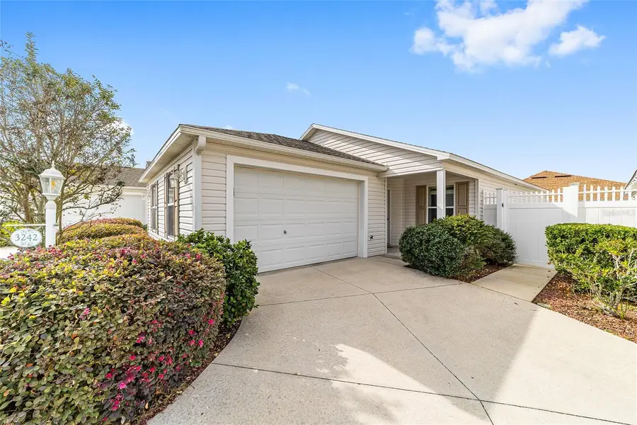 3242 Evanside Lane, The Villages, FL 32163 - Image #2