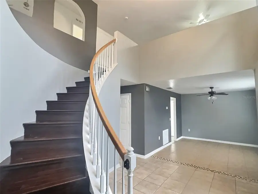 2896 Magnolia Blossom Circle, Clermont, FL 34711 - Image #2