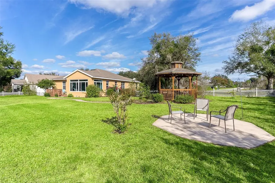 81 Twin Lake Circle, Umatilla, FL 32784 - Image #3