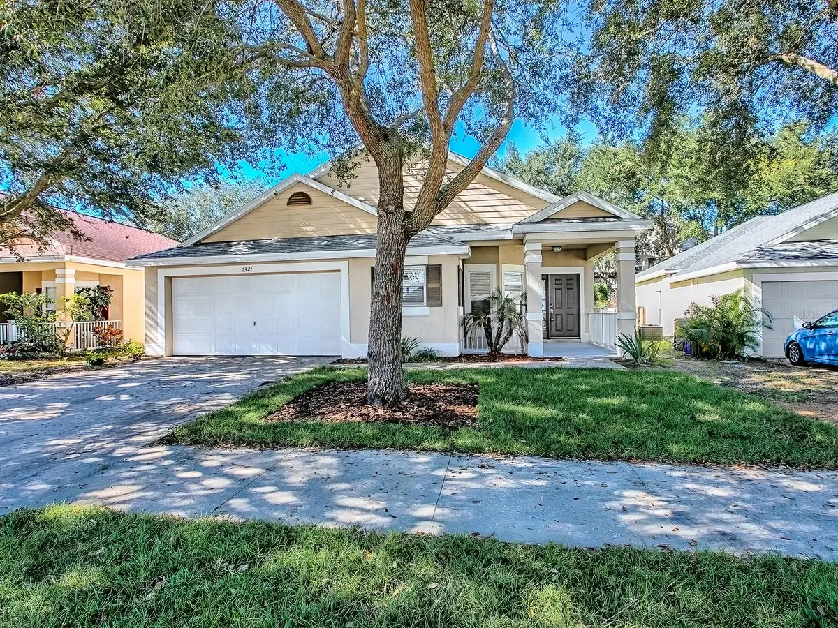 1321 Kellogg Drive, Tavares, FL 32778 - Image #1