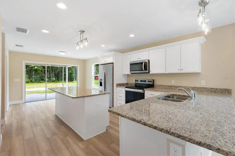 555 E Anderson Avenue, Bushnell, FL 33513 - Image #3