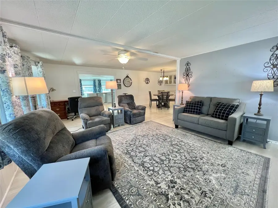 136 Aspen Circle, Leesburg, FL 34748 - Image #2