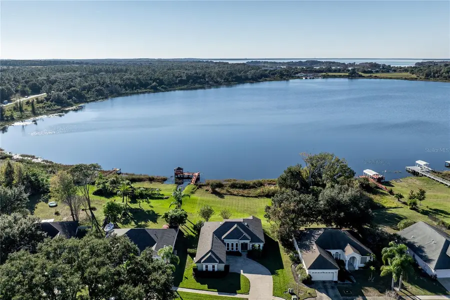 3804 Bayshore Circle, Tavares, FL 32778 - Image #2