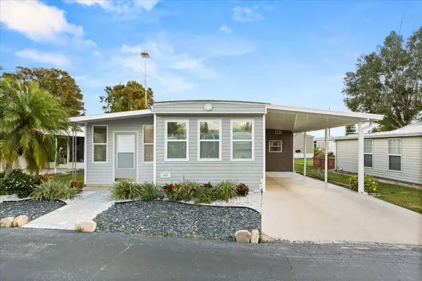 465 Marina Lane, TAVARES, FL 32778