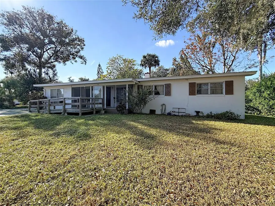 114 Park Avenue, Fruitland Park, FL 34731 - Image #3