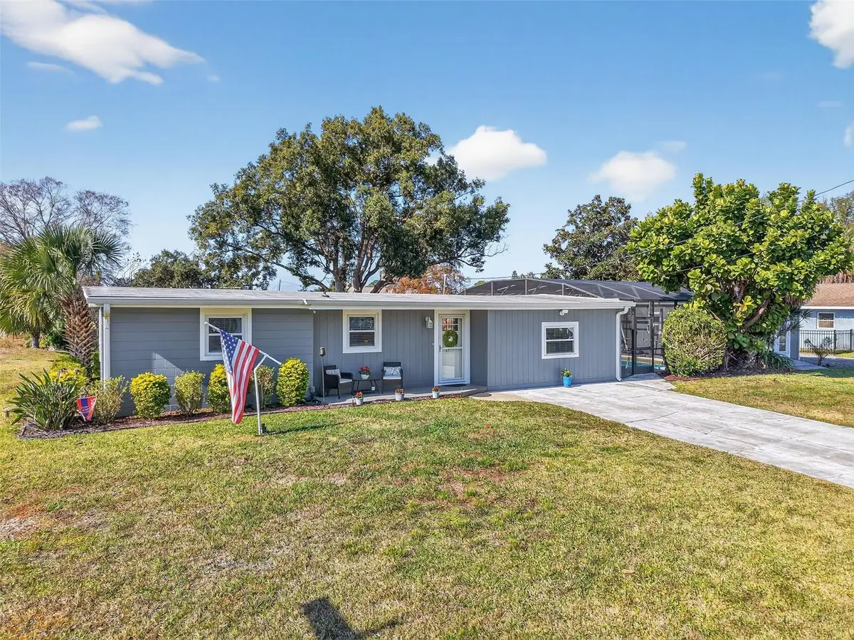 26611 Bimini Drive, Tavares, FL 32778 - Image #1