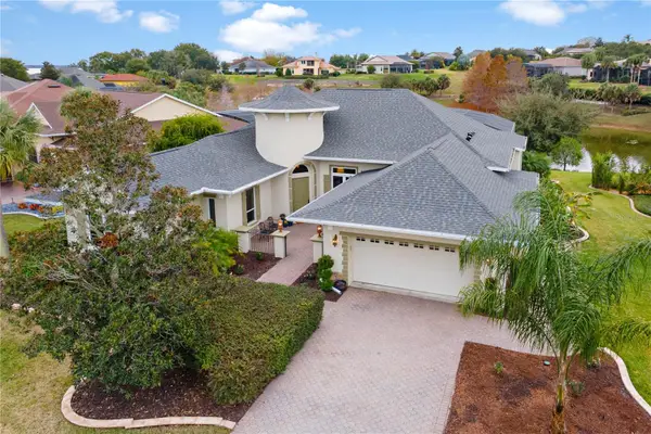 38912 Harborwoods Place, LADY LAKE, FL 32159