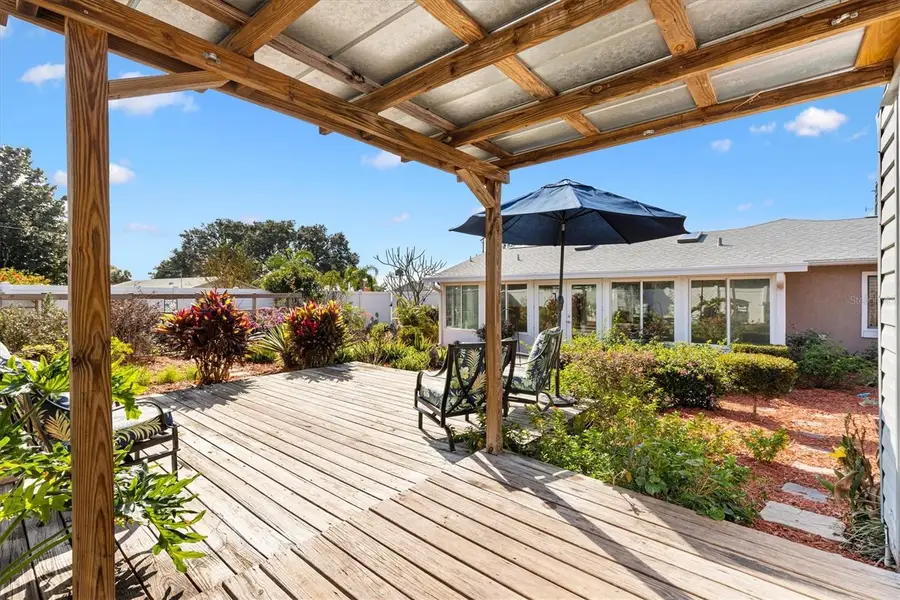 33639 Picciola Drive, Fruitland Park, FL 34731 - Image #2