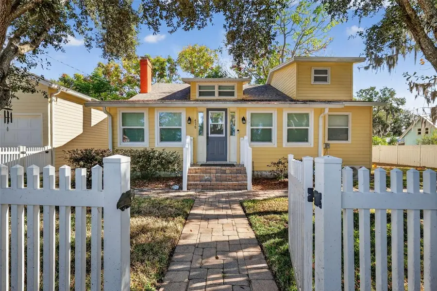 428 Hillcrest Court, Mount Dora, FL 32757 - Image #2