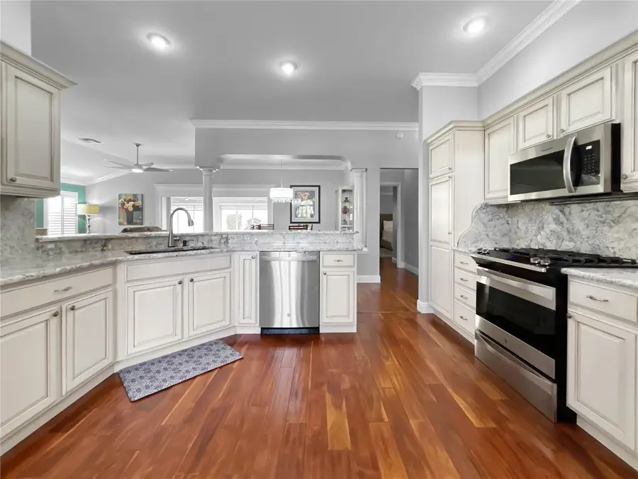 709 Haynesville Way, The Villages, FL 32162 - Image #3