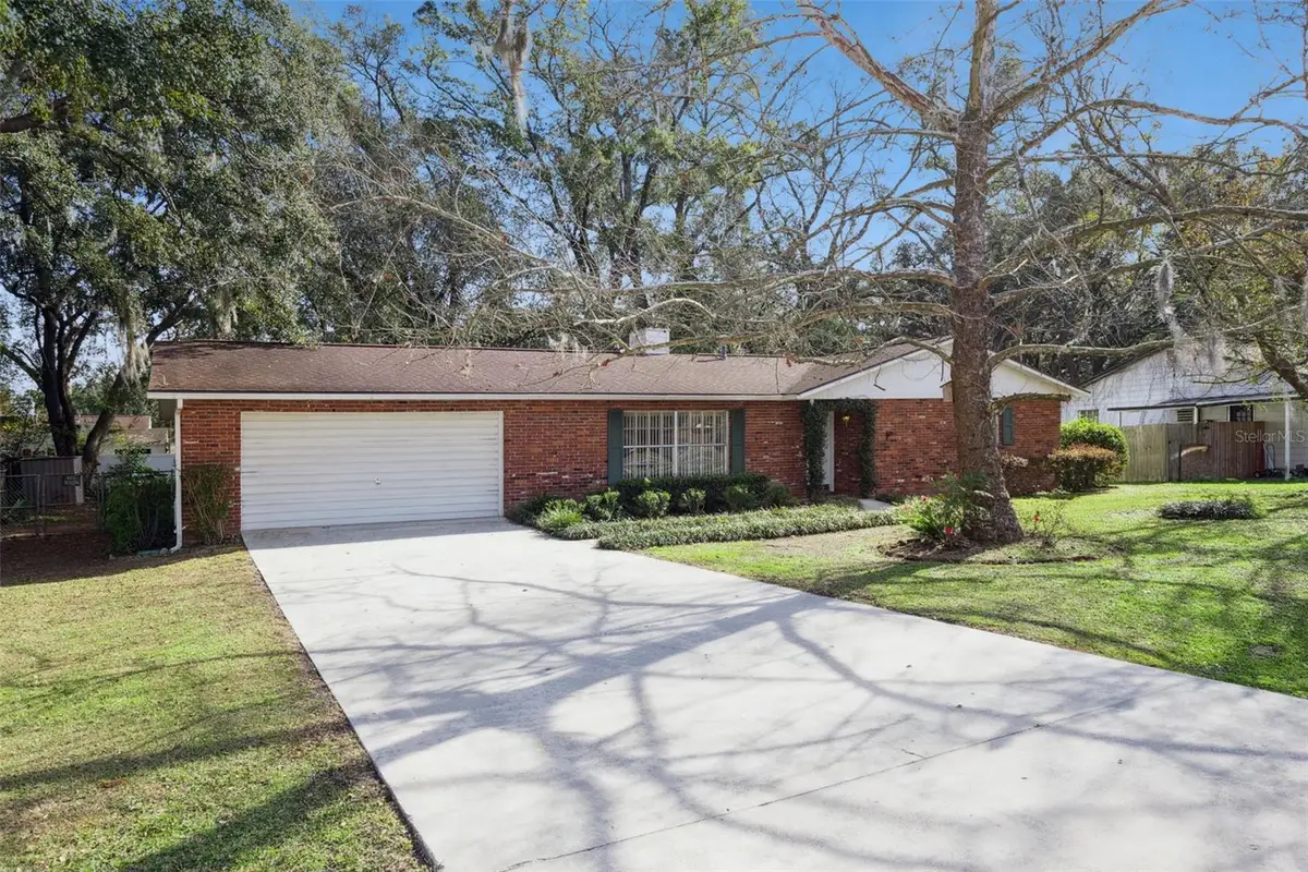 141 NE 50th Court, Ocala, FL 34470 - Image #1