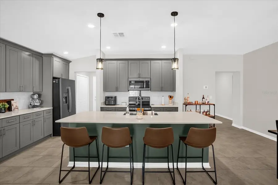 5317 Travertine Street, Mount Dora, FL 32757 - Image #2