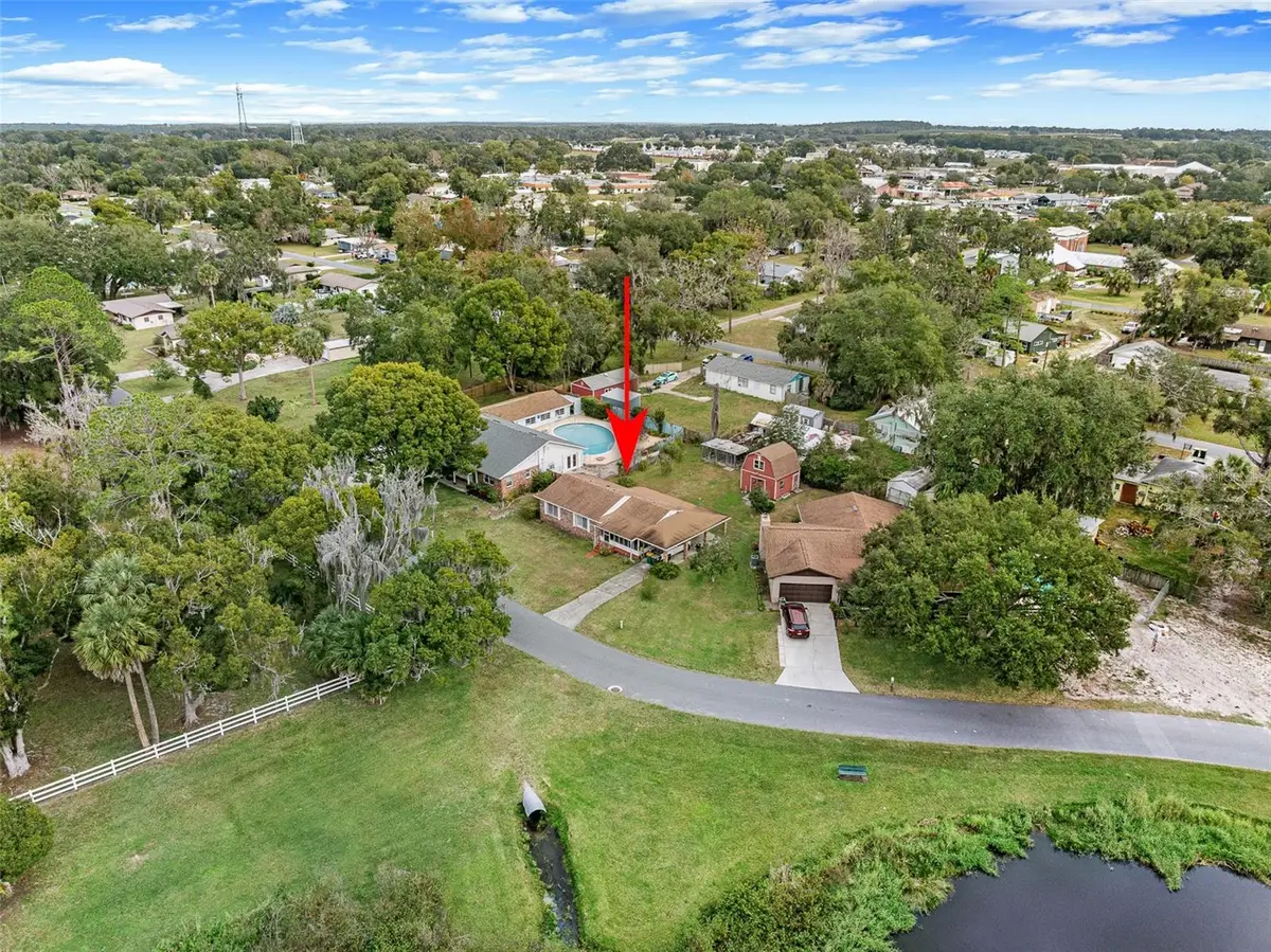 470 Ogden Avenue, Umatilla, FL 32784 - Image #1