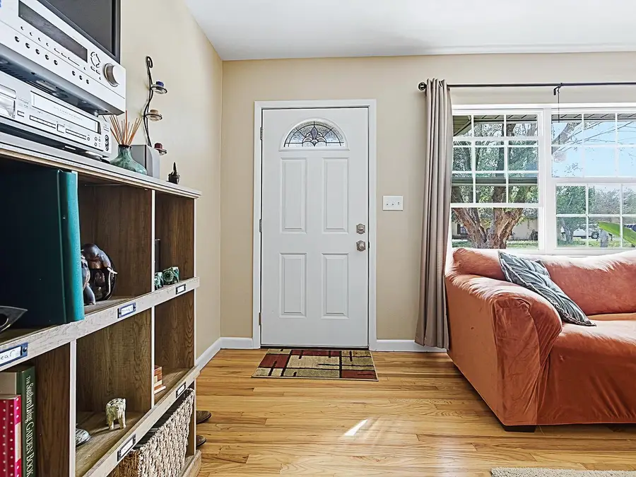 37337 Turner Drive, Umatilla, FL 32784 - Image #2