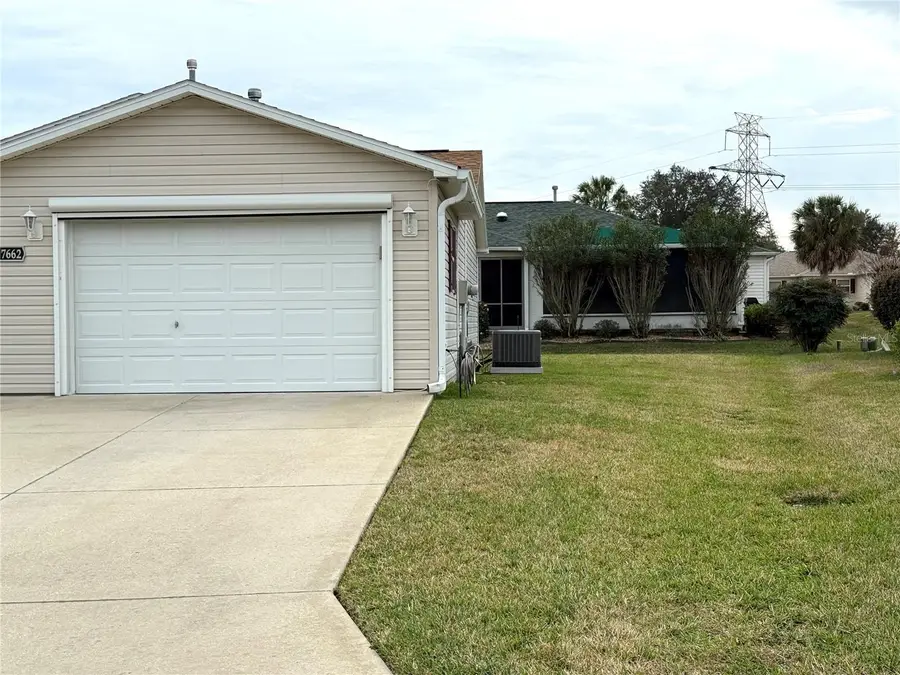 17662 SE 93rd Butler Court, The Villages, FL 32162 - Image #2
