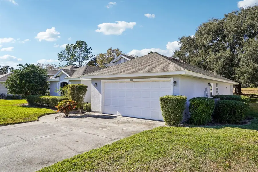 305 Juniper Way, Tavares, FL 32778 - Image #2