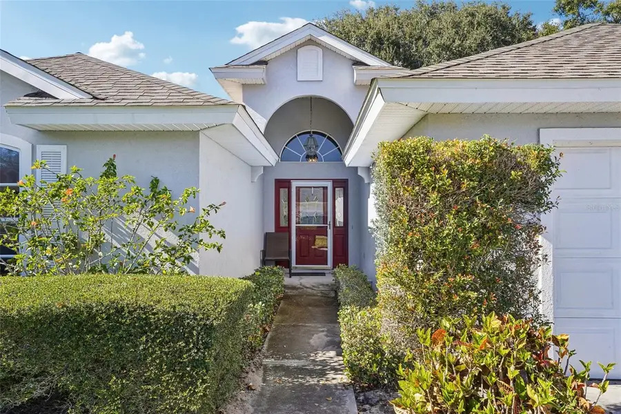 305 Juniper Way, Tavares, FL 32778 - Image #3