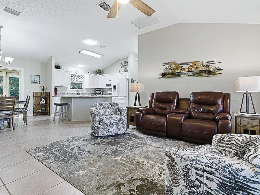 664 Evelynton Loop, The Villages, FL 32162 - Image #3