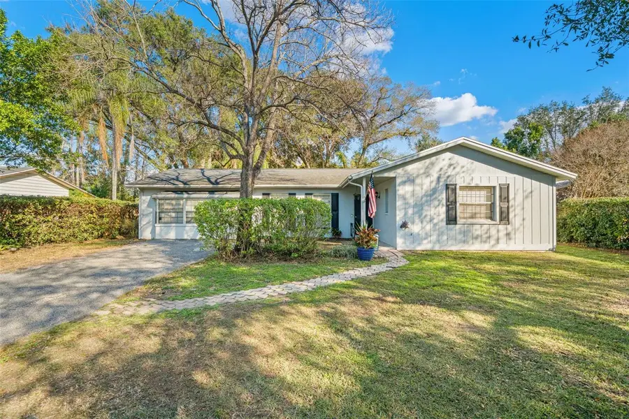 509 S Oakwood Avenue, Brandon, FL 33511 - #2