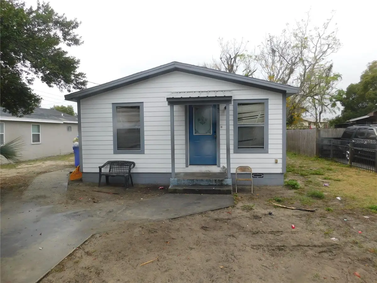 705 W Alfred Street, Tavares, FL 32778 - Image #1