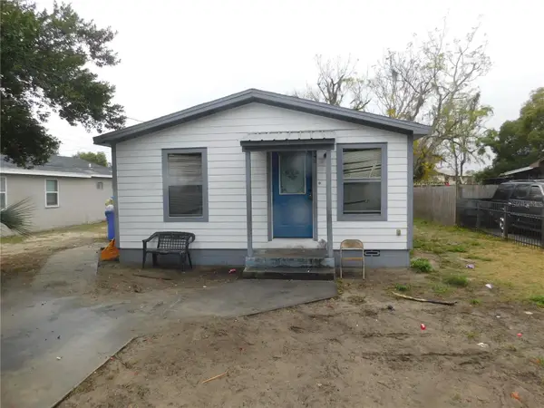 705 W Alfred Street, TAVARES, FL 32778