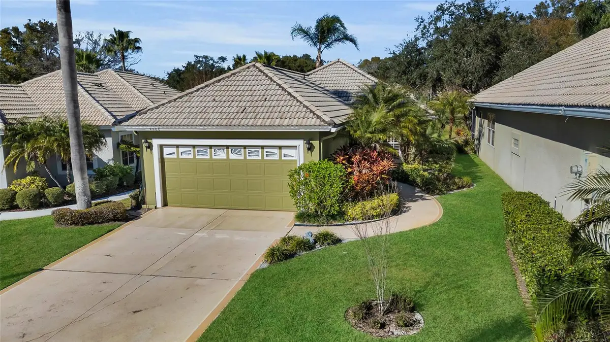 9008 Heathland Court, Mount Dora, FL 32757 - Image #1
