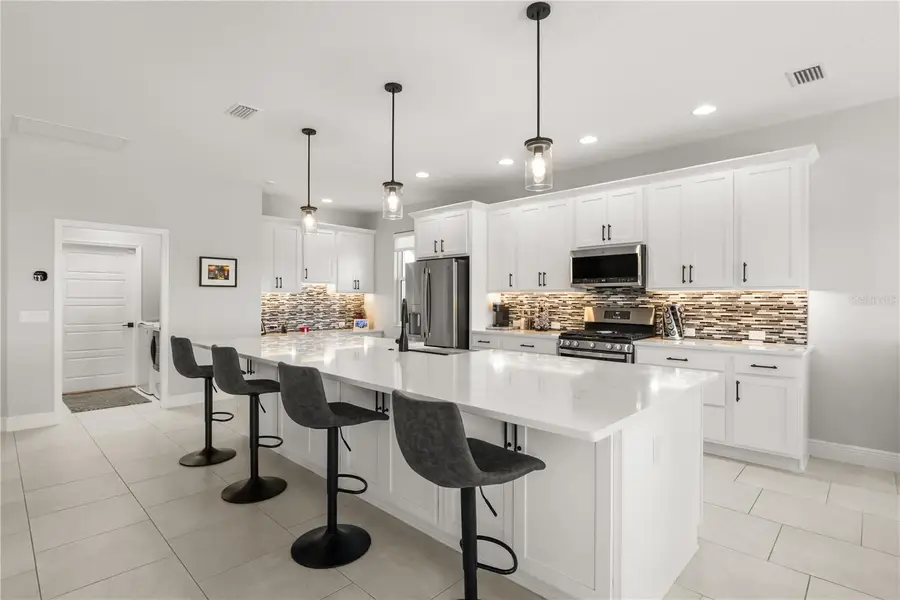 6605 Newell Loop, The Villages, FL 32163 - Image #3