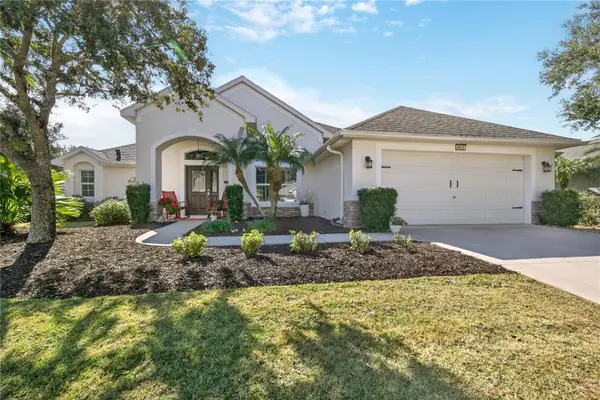 8052 Waterbury Way, MOUNT DORA, FL 32757