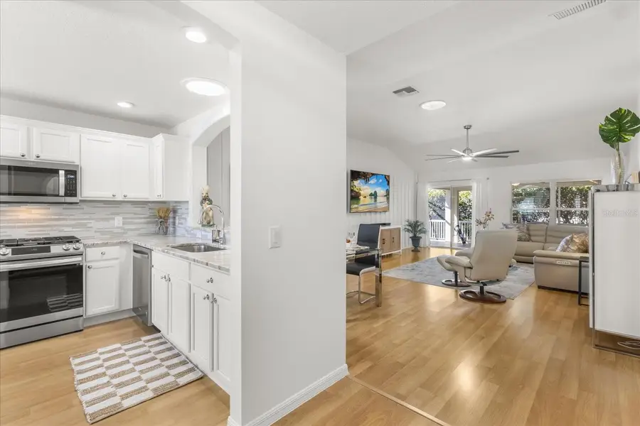 8275 SE 177th Winterthur Loop, The Villages, FL 32162 - #3