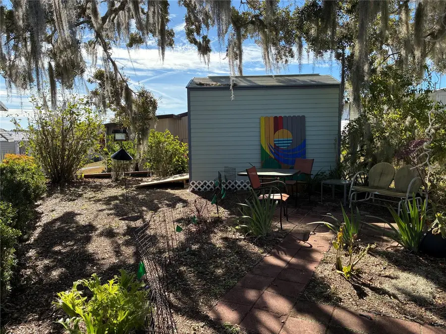 3896 Picciola Road #213, Fruitland Park, FL 34731 - Image #2