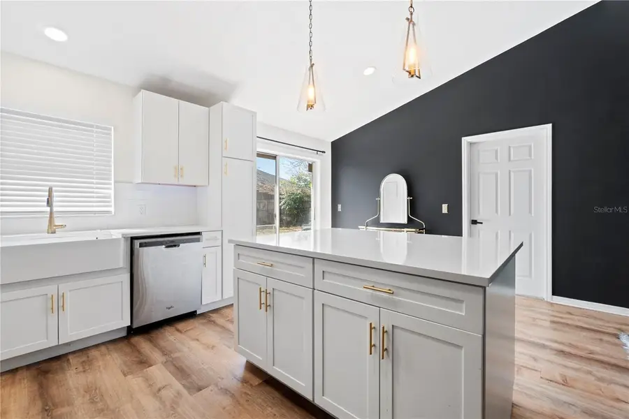 301 E Chester Street, Clermont, FL 34715 - #3